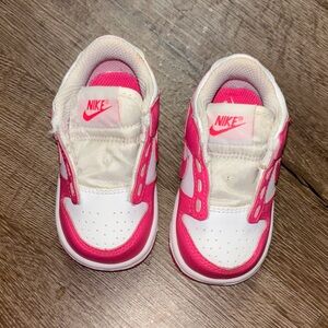4c Toddler White and Hot Pink Nike Dunks